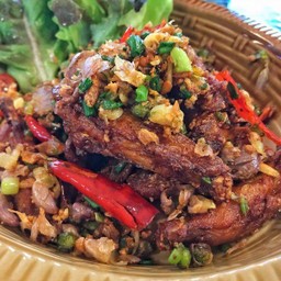 ปีกไก่คั่วพริกเกลือ