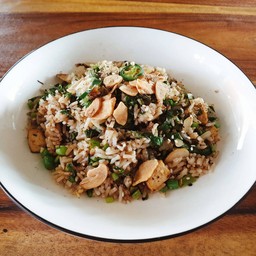 ข้าวผัดปลาเค็ม