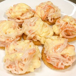 แครกเกอร์ Salmon Spread มายองเนส ราดชีส