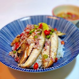ข้าวปลาทูแกะ