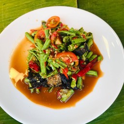 ส้มตำไก่ย่างคนอุบล