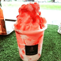 สตรอเบอรี่โยเกิร์ตปั่น