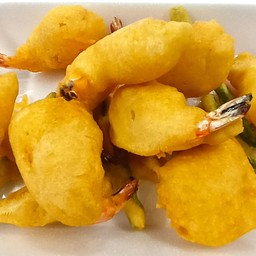 กุ้งชุบแป้งทอด