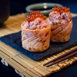 Salmon Sakura Nigiri