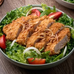 สลัดหมูทอด-น้ำจิ้มสามยุค