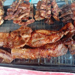 คอหมูย่าง