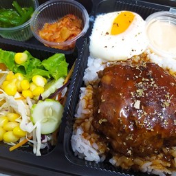ข้าวหน้าเบอร์เกอร์หมู