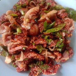 ลาบเนื้อ