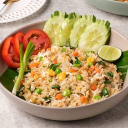 ข้าวผัดมังสวิรัติ