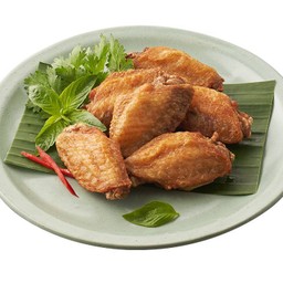 ปีกไก่ทอดน้ำปลา