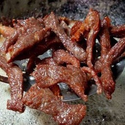 เนื้อทอด(กับ)