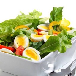 สลัดไข่ต้ม