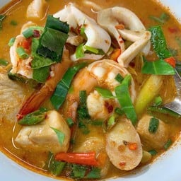 ต้มยำทะเล (เล็ก)