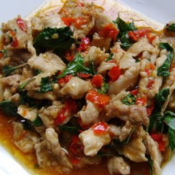 ข้าวกะเพราหมูชิ้น