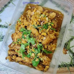 ไก่กระเทียม