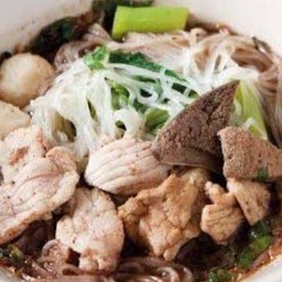 ก๋วยเตี๋ยวน้ำตก
