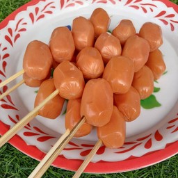 ใส้กรอกค้อกเทล