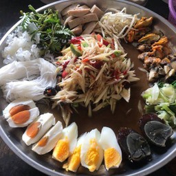 ตำถาดปูปลาร้าราคาเริ่มต้น