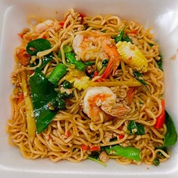 ผัดขี้เมามาม่า