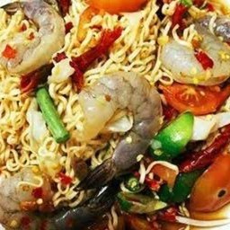 ตำมาม่ากุ้งสด