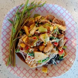 ร้านส้มตำบ่าวไทญ้อ