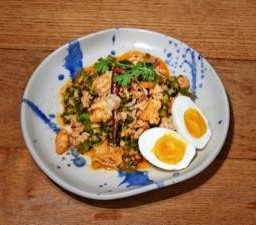 ยำถั่วพลู