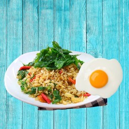 ข้าวกะเพราคลุก +ไข่ดาว