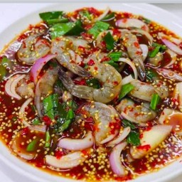 ร้านยำแซปเจ้พิน