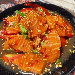 เรื่องลาว แจ่วฮ้อนส้มตำแซ่บนัว