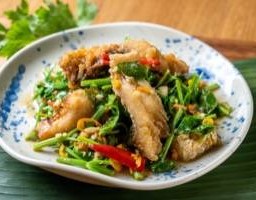 ปลากะพงผัดคื่นช่าย