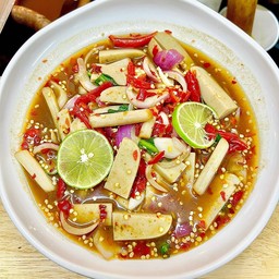 ยำแซ่บไหลบัวหมูยอปลาร้า