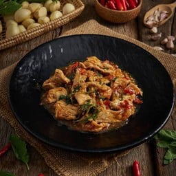 กะเพราหมูชิ้น