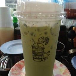 หญิง กาแฟโบราณ&ชา