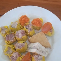 ขนมจีบหมู จีบกุ้งรวมเข่งจัมโบ้
