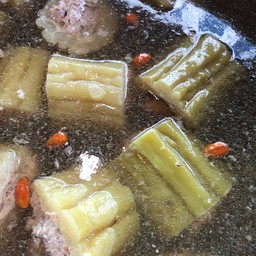 มะระยัดไส้