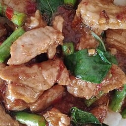 น้องไอริส ตามสั่ง