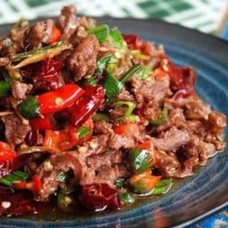 เนื้อผัดพริกปุ๋น