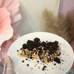 อเมริกันวาฟเฟิลครีมสดบราวนี่ช็อค