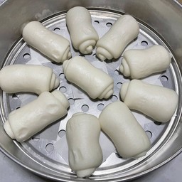 หมั่นโถว