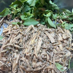ยำหน่อน้ำปู