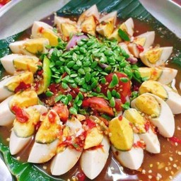 ตำไข่ต้ม