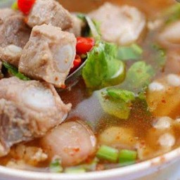 ต้มแซ่บกระดูกอ่อนหมู
