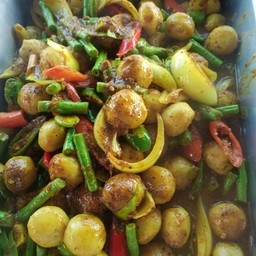 ร้านเจ๊ติ๋ม อาหารตามสั่ง