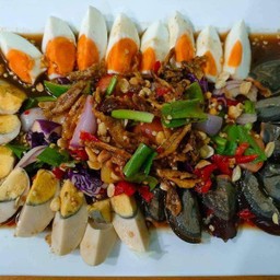 ยำไข่รวม (ยำปลาร้า)