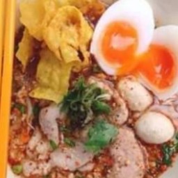 ป้าน้อย อาหารตามสั่ง&ก๋วยเตี๋ยวสูตรโบราณ