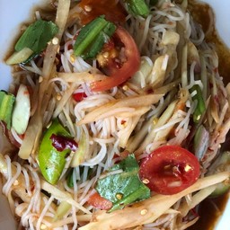 ส้มตำหน้าร้านทองแต้ดีฮง