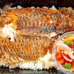 ข้าวปลาแกะ บุญญรัตน์