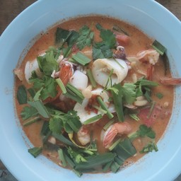 สปาเก็ตตี้ต้มยำทะเลน้ำข้น