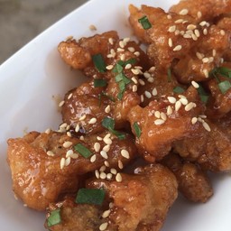 ไก่คาราเกะเคลือบซอส