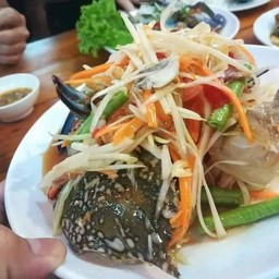 ส้มตำปูม้า
